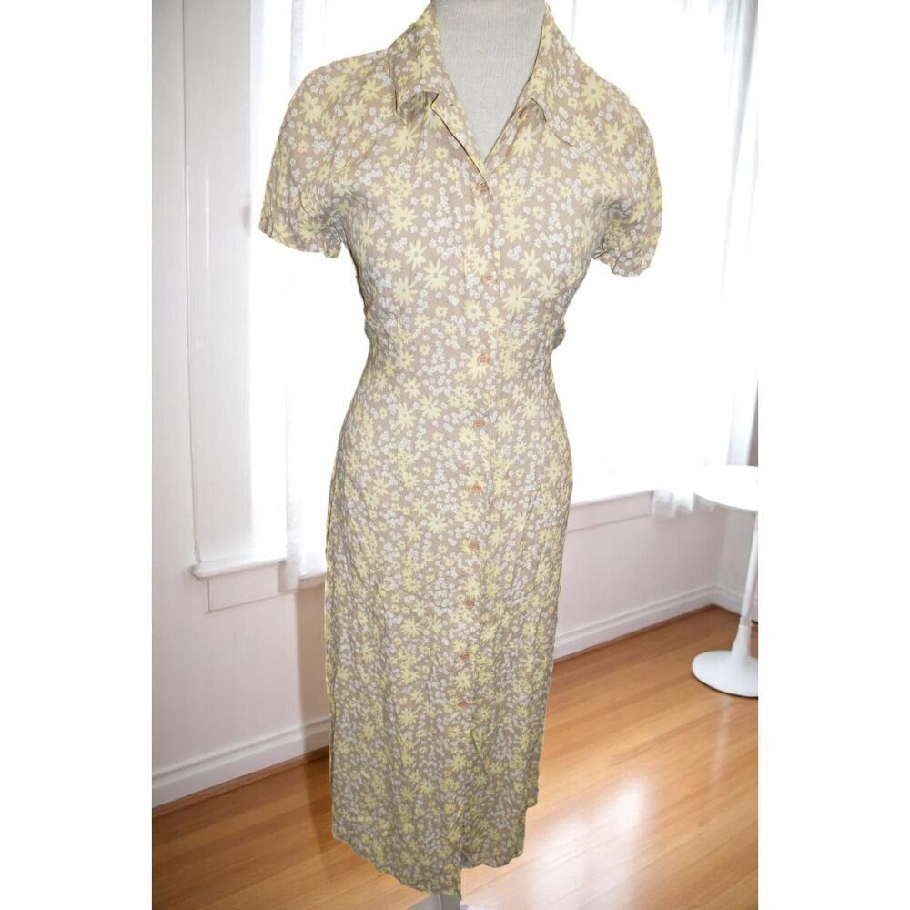 Vintage Y2K Old Navy Button Front Midi Dress – Size 2 – Daisy Floral Rayon